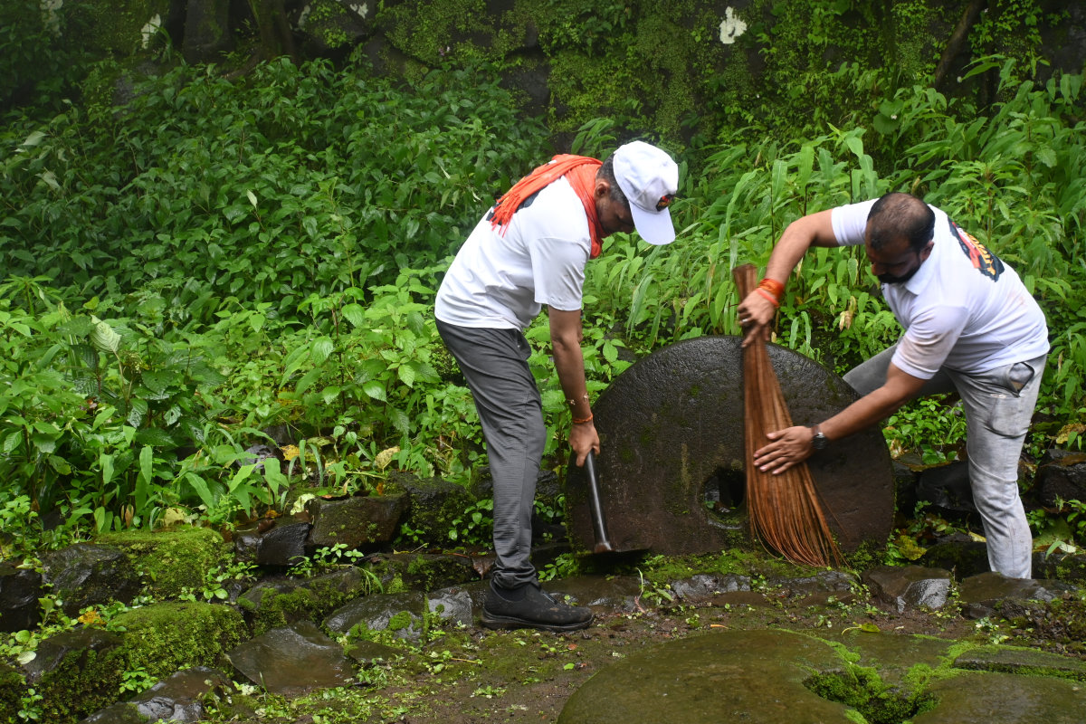 gallery/tikona-fort/01K1JPDRR2T1KEZQQXMN8H047H.jpg